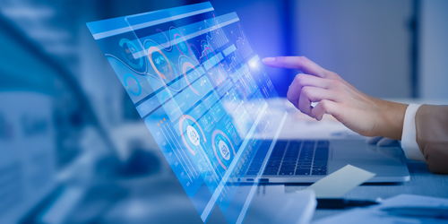 專家提醒 高考志愿填報應理性看待，不能過多指望人工智能與工業互聯網數據服務